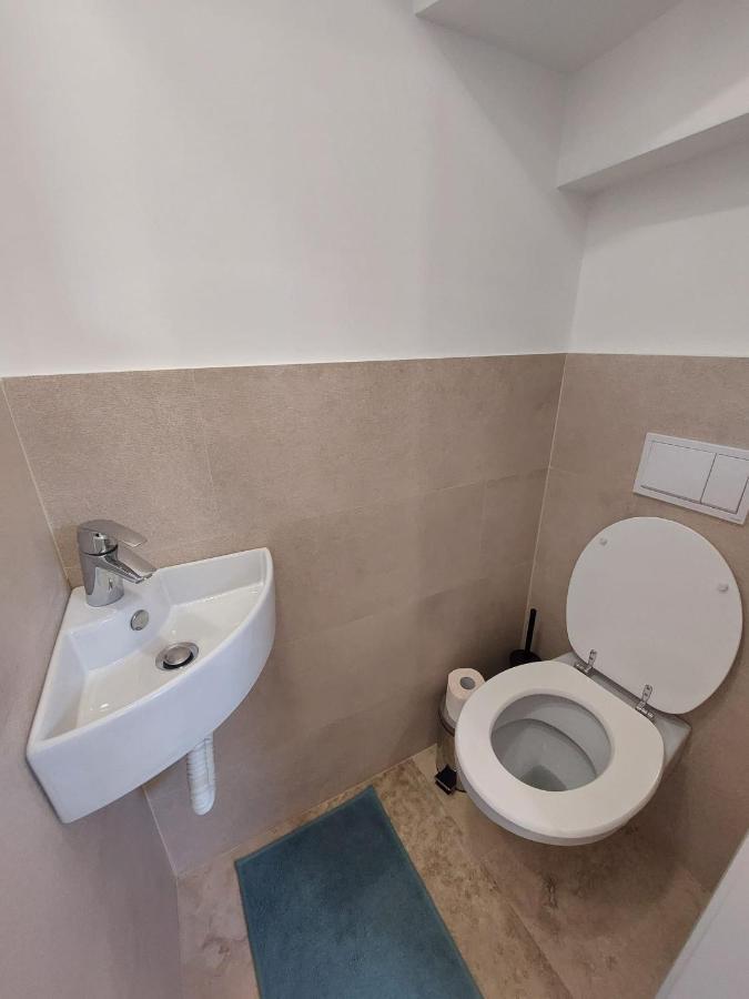 Sweet Dreams Suites Lovely Duplex Universitate Bucharest Exterior photo