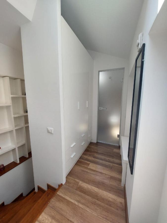 Sweet Dreams Suites Lovely Duplex Universitate Bucharest Exterior photo